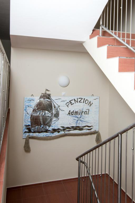 Penzion Admiral Třeboň Exteriör bild